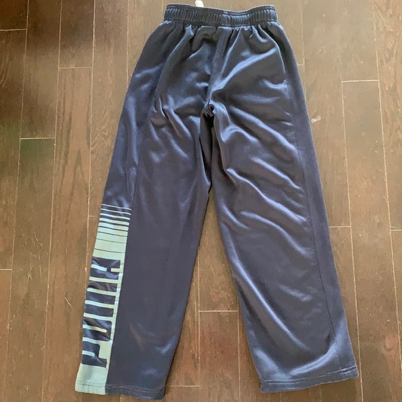 Boys Youth Puma Joggers Size M 10-12US - Picture 2 of 4